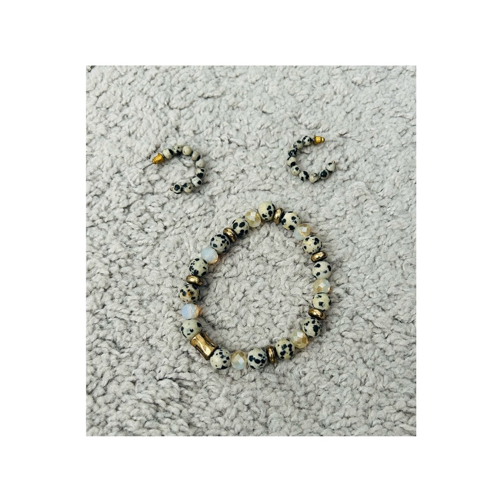 Natural Stone Bracelet & Earrings Set. NWOT